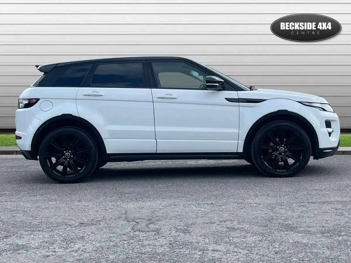 Used Land Rover Range Rover evoque Dynamic 190 HP (139 kW) 2013 White SUV