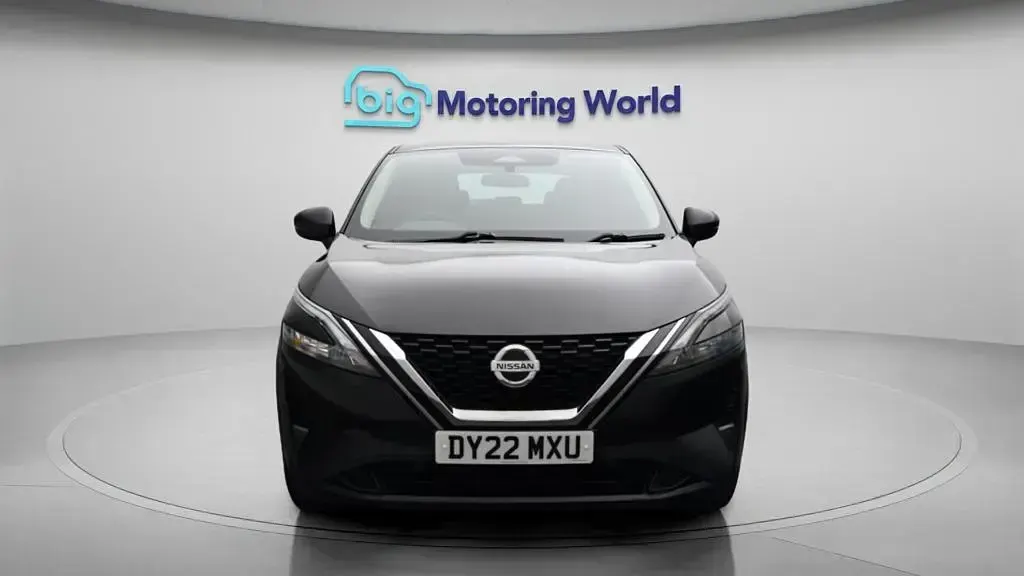 Used Nissan Qashqai S 140 HP (102 kW) 2022 Black SUV