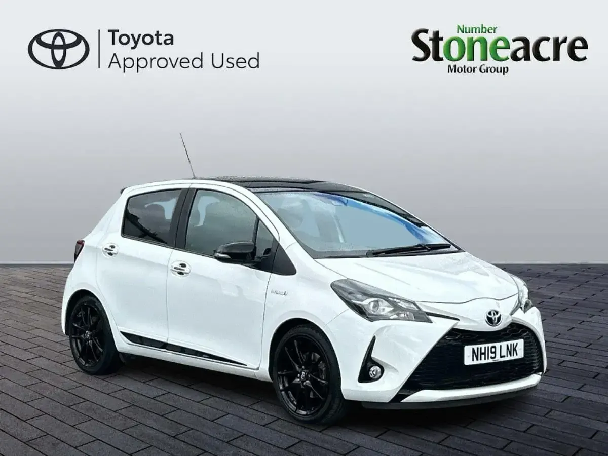 Used Toyota Yaris Hybrid Sport 101 HP (74 kW) 2019 Hatchback