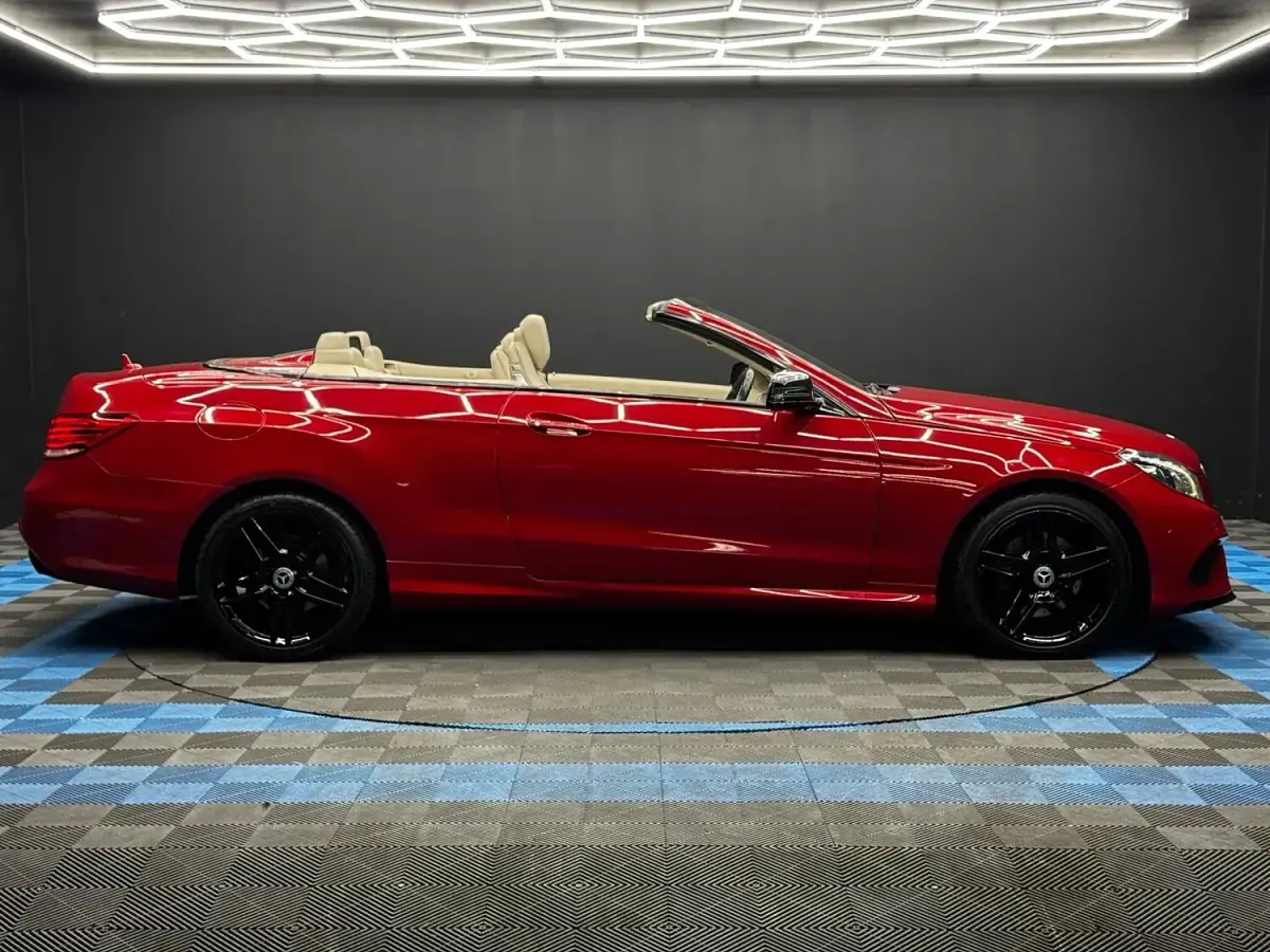 Used Mercedes E220 AMG line 2015 Red Cabriolet