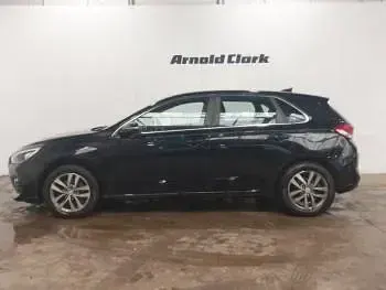 Used Hyundai i30 SE 120 HP (88 kW) 2019 Black Hatchback