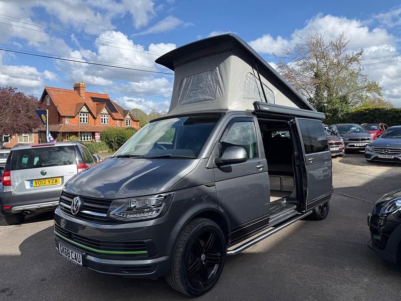 Begagnad VW Transporter Startline 2018 Grå Van