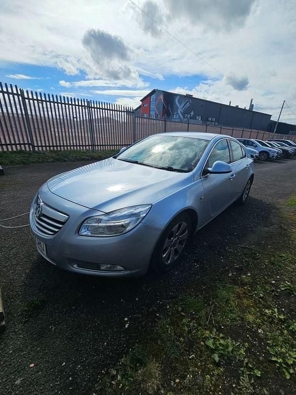 Used Vauxhall Insignia SRi 160 HP (117 kW) 2012 Silver Hatchback