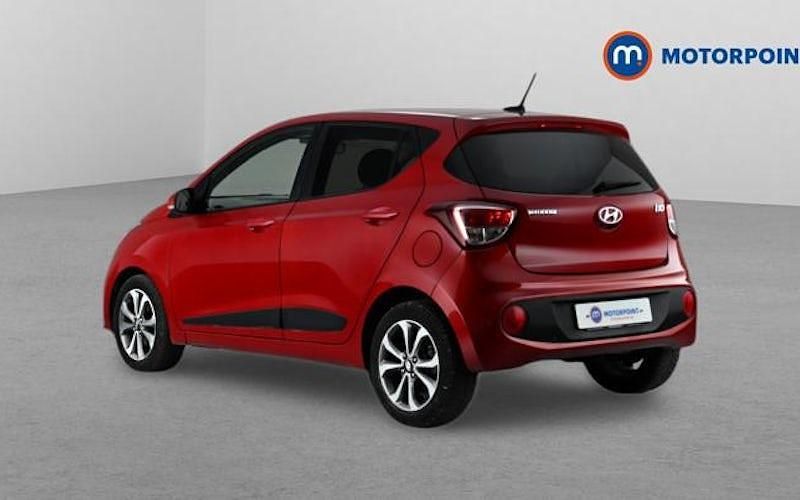 Used Hyundai i10 Premium SE 88 HP (64 kW) 2020 Hatchback