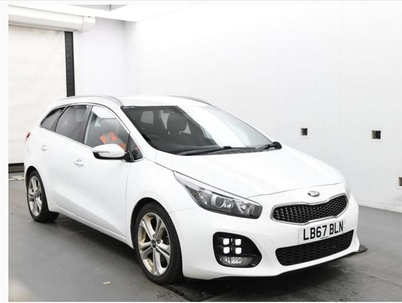 White Used 2018 Kia Ceed GT-Line Estate | £6,695 (Good price) - Image 1/1