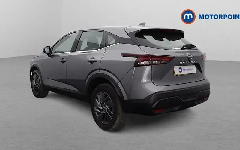 Used Nissan Qashqai Acenta Premium 140 HP (102 kW) 2023 Grey SUV