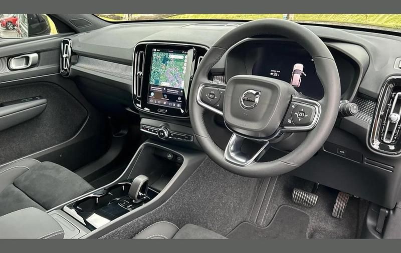 Used Volvo EX40 Plus 185 kW (252 HP) 2025 Black SUV