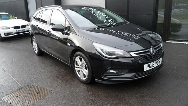 Used Vauxhall Astra Design Edition 110 HP (80 kW) 2024 Estate