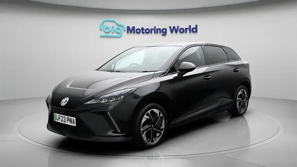 Used MG MG4 EV Trophy 319 kW (435 HP) 2023 Black Hatchback