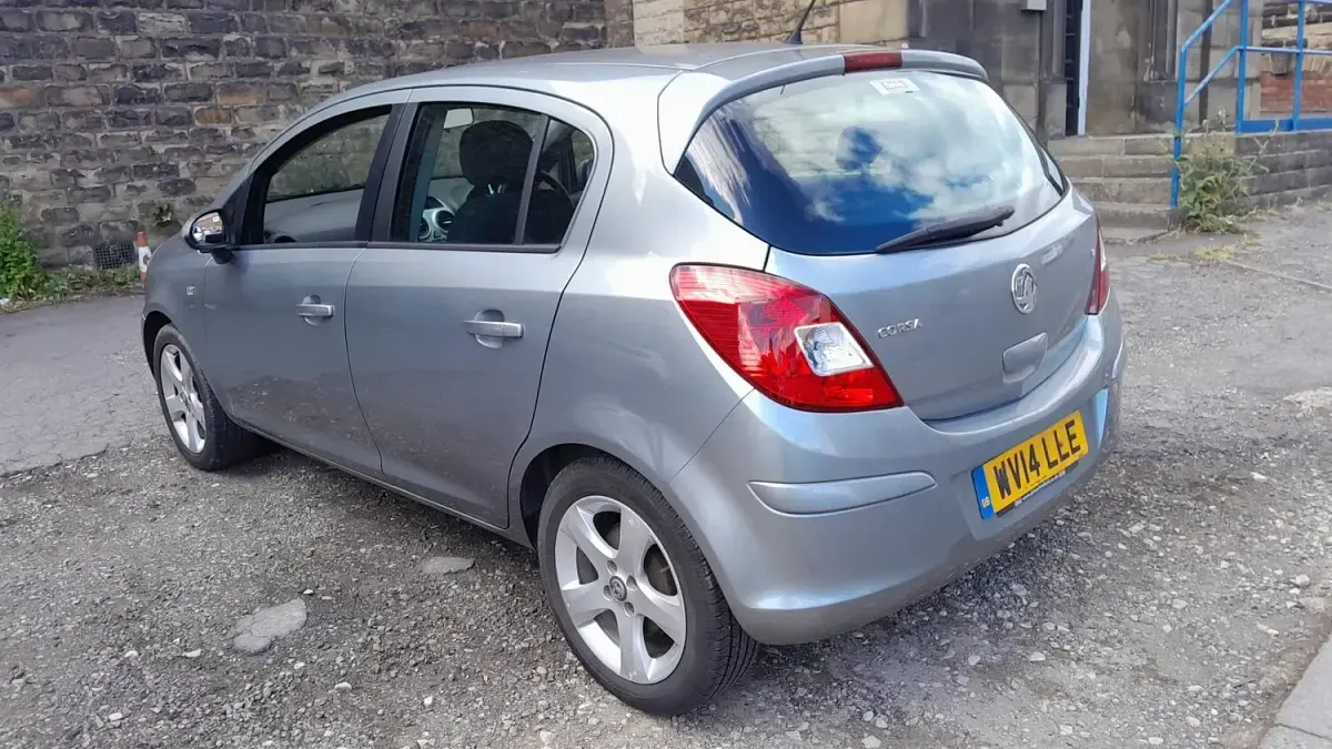 Used Vauxhall Corsa Design Edition 2014 Silver Hatchback