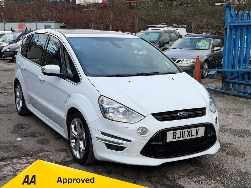 Used Ford S-MAX Titanium X 200 HP (147 kW) 2011 White MPV