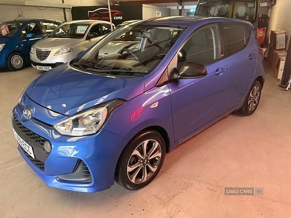 Used Hyundai i10 67 HP (49 kW) 2019 Blue Hatchback