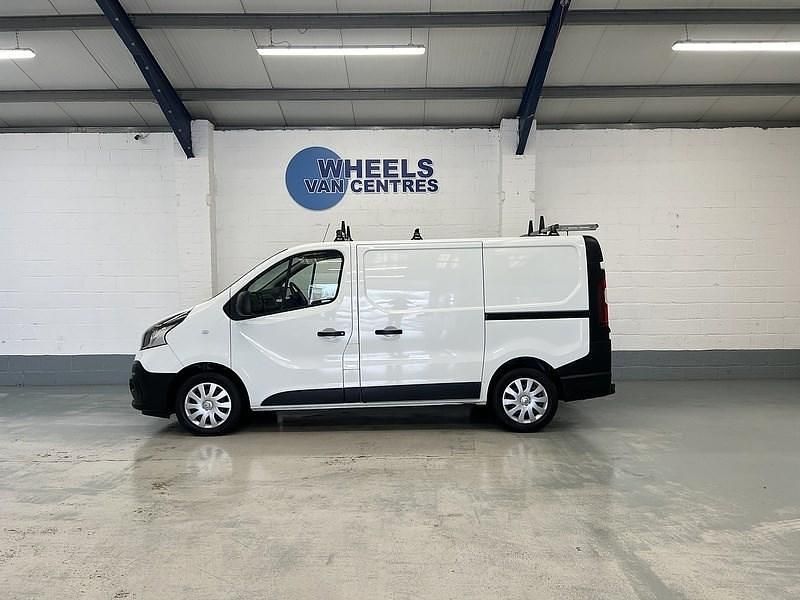Used Renault Trafic Business 2021 White MPV