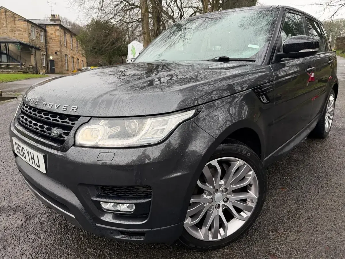 Used Land Rover Range Rover Sport HSE Dynamic 306 HP (225 kW) 2016 Grey SUV