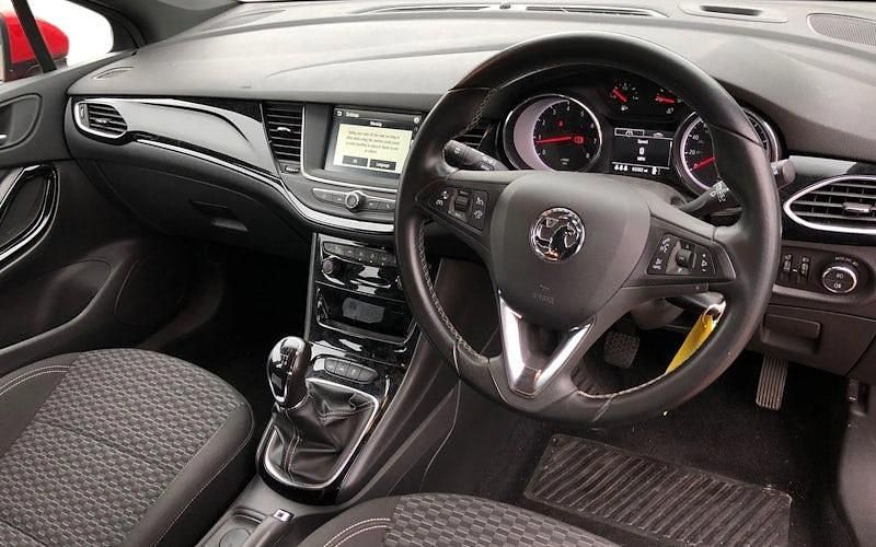 Used Vauxhall Astra SRi 150 HP (110 kW) 2019 Hatchback