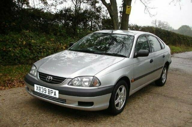 Used Toyota Avensis 2001 Hatchback