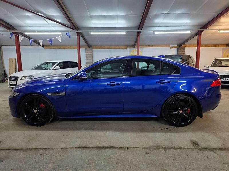Used Jaguar XE Ingenium 2019 Blue Sedan