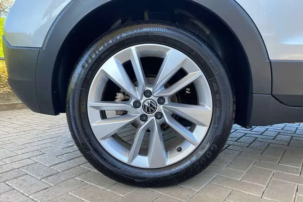 Used VW T-Cross Match 115 HP (84 kW) 2025 Silver SUV
