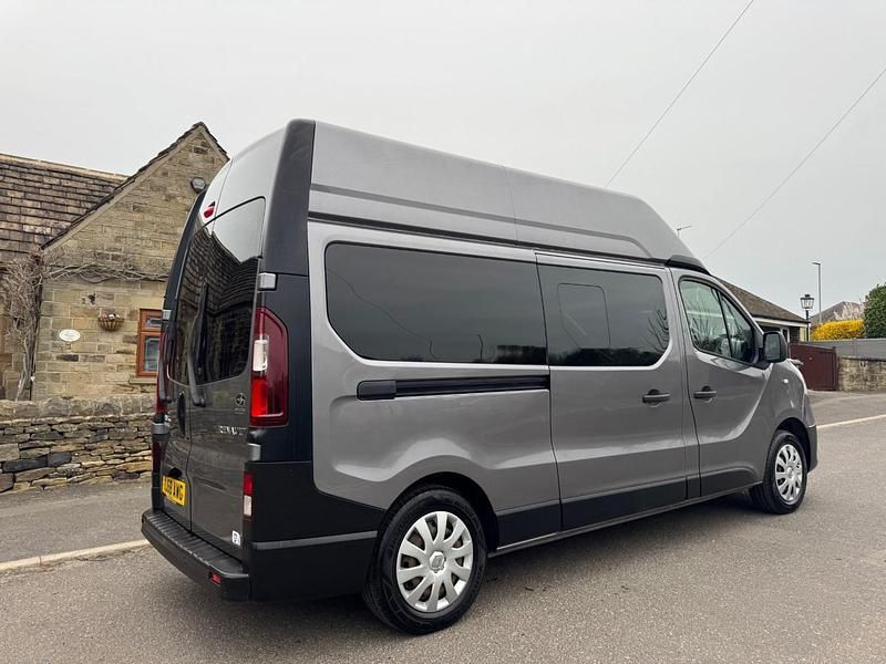 Used Renault Trafic Business 2018 Grey MPV
