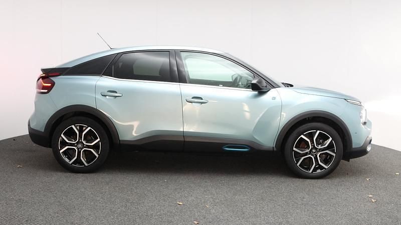 Used Citroën e-C4 Shine 100 kW (136 HP) 2021 Blue Hatchback