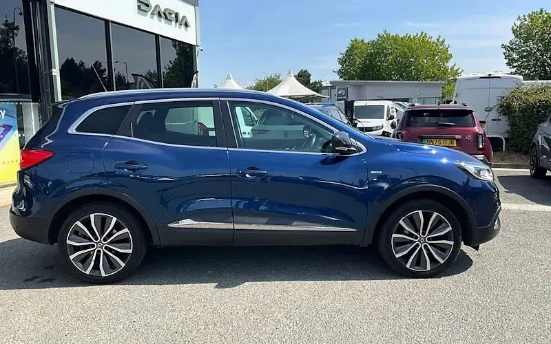 Used Renault Kadjar Signature S 131 HP (96 kW) 2017 Blue SUV