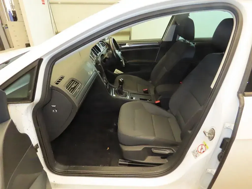 Used VW Golf VII Edition 2020 White Estate