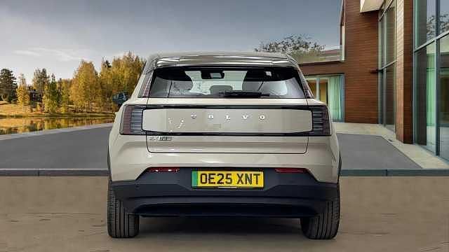 New Volvo EX30 Plus 197 kW (268 HP) 2026 SUV