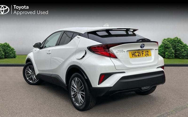 Używany Toyota C-HR 122 KM (89 kW) 2023 SUV