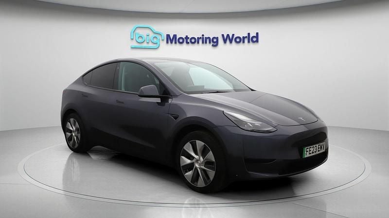 Used 2023 Tesla Model Y RWD SUV | £22,900 (Fair price) - Image 1/4