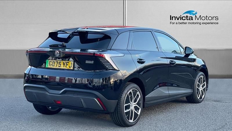 New MG MG4 EV Trophy 180 kW (245 HP) 2026 Black Hatchback