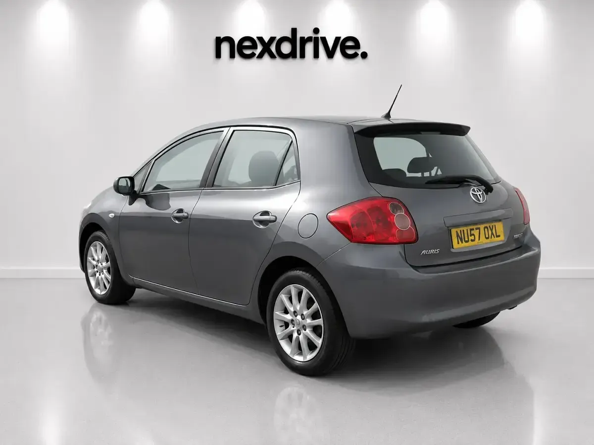 Used Toyota Auris 2007 Grey Hatchback
