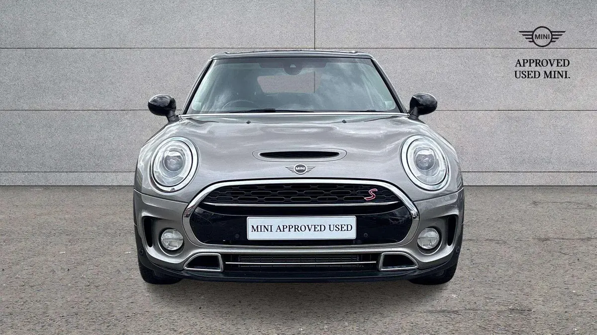Used Mini Cooper S Clubman Exclusive 189 HP (139 kW) 2018 Silver Estate