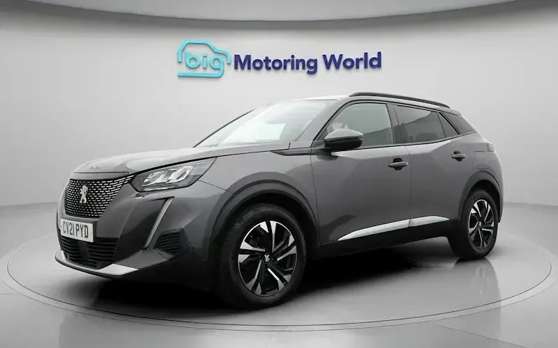 Used Peugeot 2008 Allure 131 HP (96 kW) 2021 Grey SUV