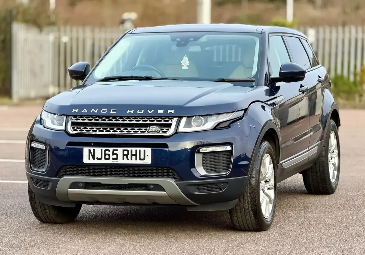 Used Land Rover Range Rover evoque SE 150 HP (110 kW) 2015 Blue Estate