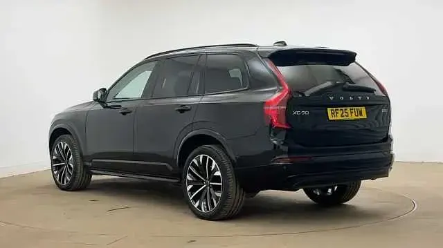 Used Volvo XC90 Ultra 455 HP (334 kW) 2025 Onyx black SUV