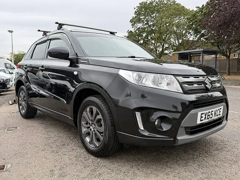 Used Suzuki Vitara SZ4 120 HP (88 kW) 2015 Black SUV