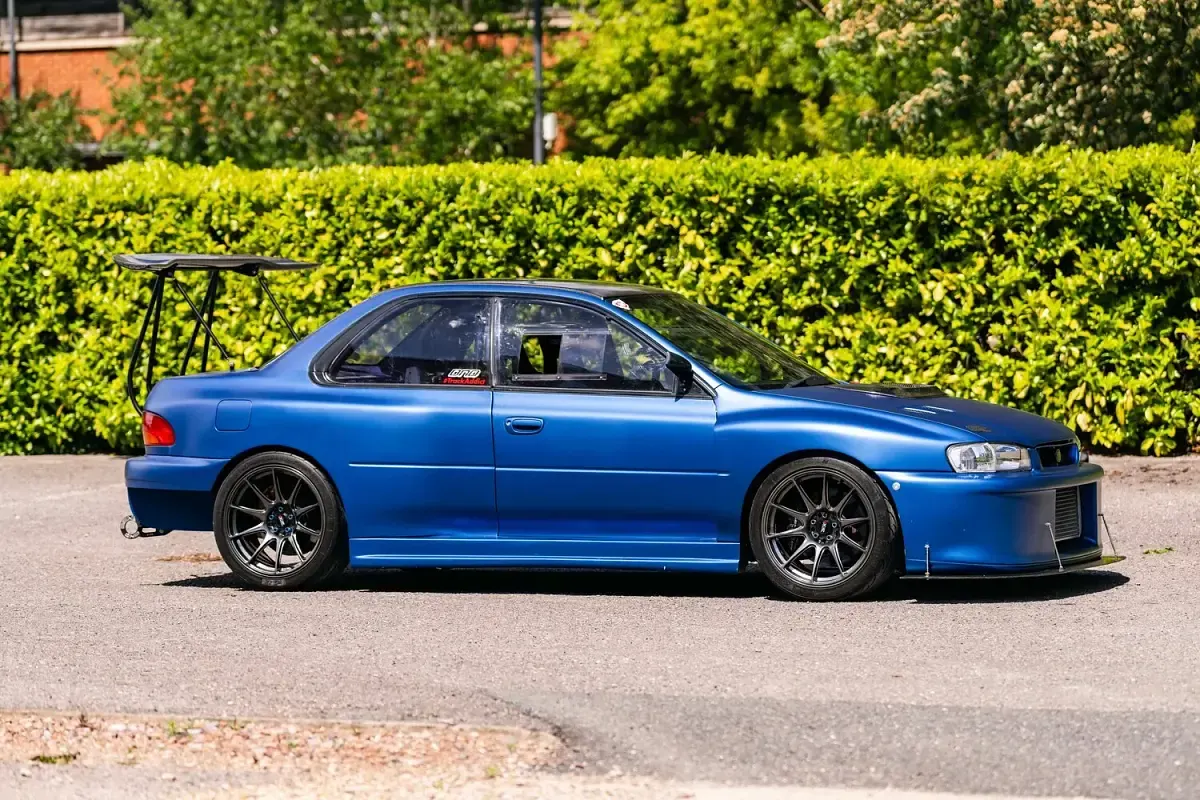 Used Subaru Impreza 1998 Blue Sedan