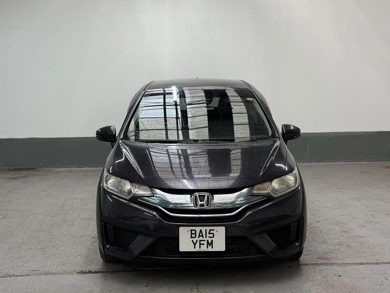 Used Honda Jazz EX-L 99 HP (72 kW) 2015 Black Hatchback