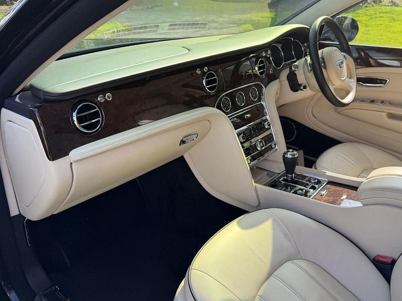 Used Bentley Mulsanne 512 HP (376 kW) 2012 Black Sedan