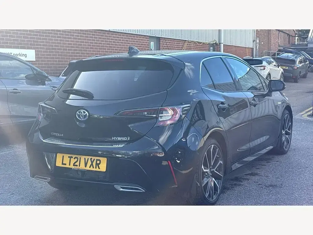 Usado Toyota Corolla 2021 Preto Citadino