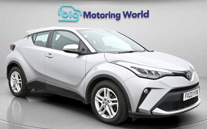 Used Toyota C-HR 122 HP (89 kW) 2023 SUV