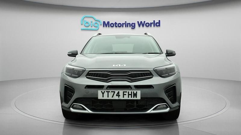 Used Kia Stonic GT-Line S 98 HP (72 kW) 2024 Grey SUV