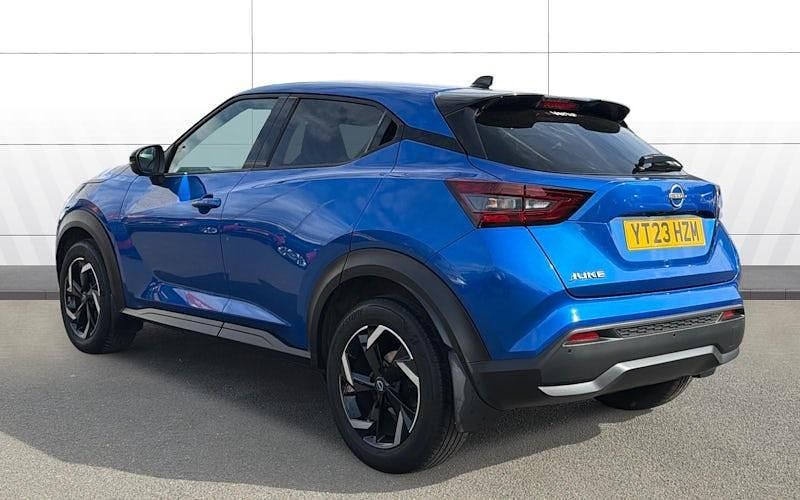Used Nissan Juke N-Connecta 114 HP (83 kW) 2023 Blue SUV