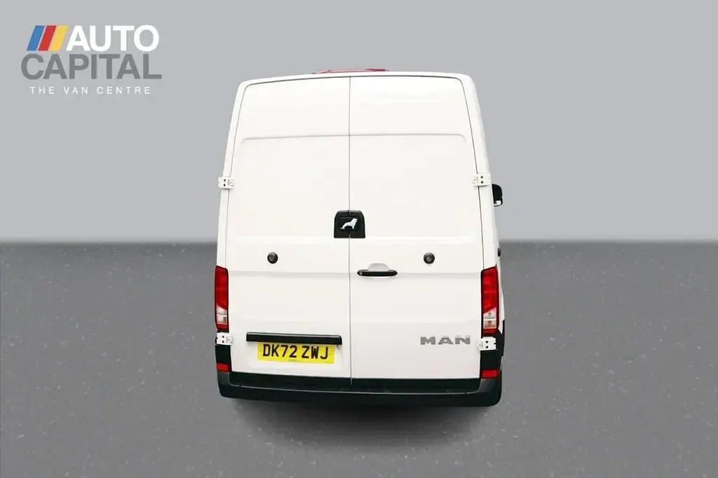 Used MAN TGE 140 HP (102 kW) 2022 White Van