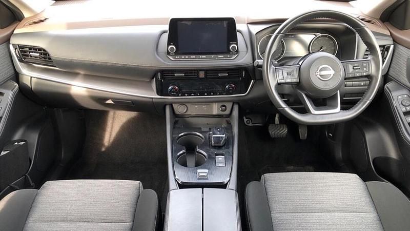 Used Nissan X-Trail Acenta Premium 201 HP (147 kW) 2024 Grey SUV