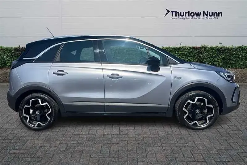 Używany Vauxhall Crossland Ultimate 130 KM (95 kW) 2024 Szary SUV