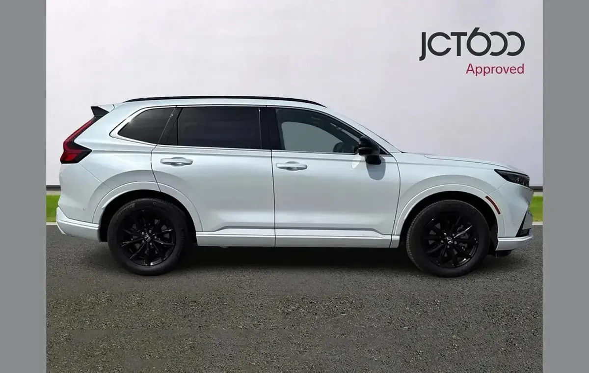Used Honda CR-V Advance 180 HP (132 kW) 2025 White SUV
