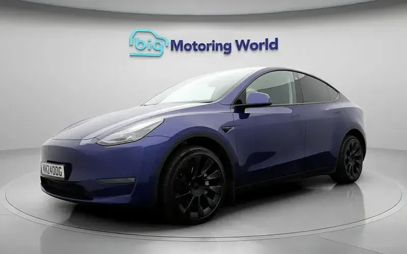 Used Tesla Model Y Long Range AWD 378 kW (514 HP) 2024 Blue SUV