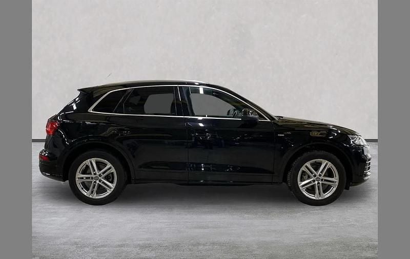 Used Audi Q5 S-Line 187 HP (137 kW) 2019 Black SUV