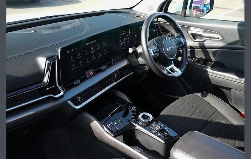 Used Kia Sportage 147 HP (108 kW) 2022 White SUV